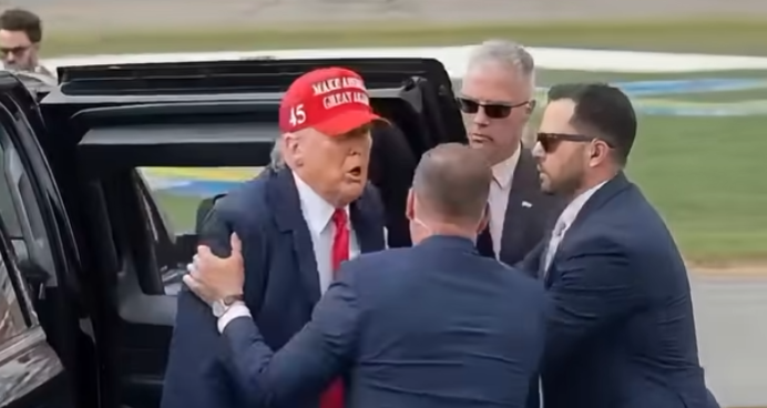 A Shocking Headline About Donald Trump Is Circulating—The Facts